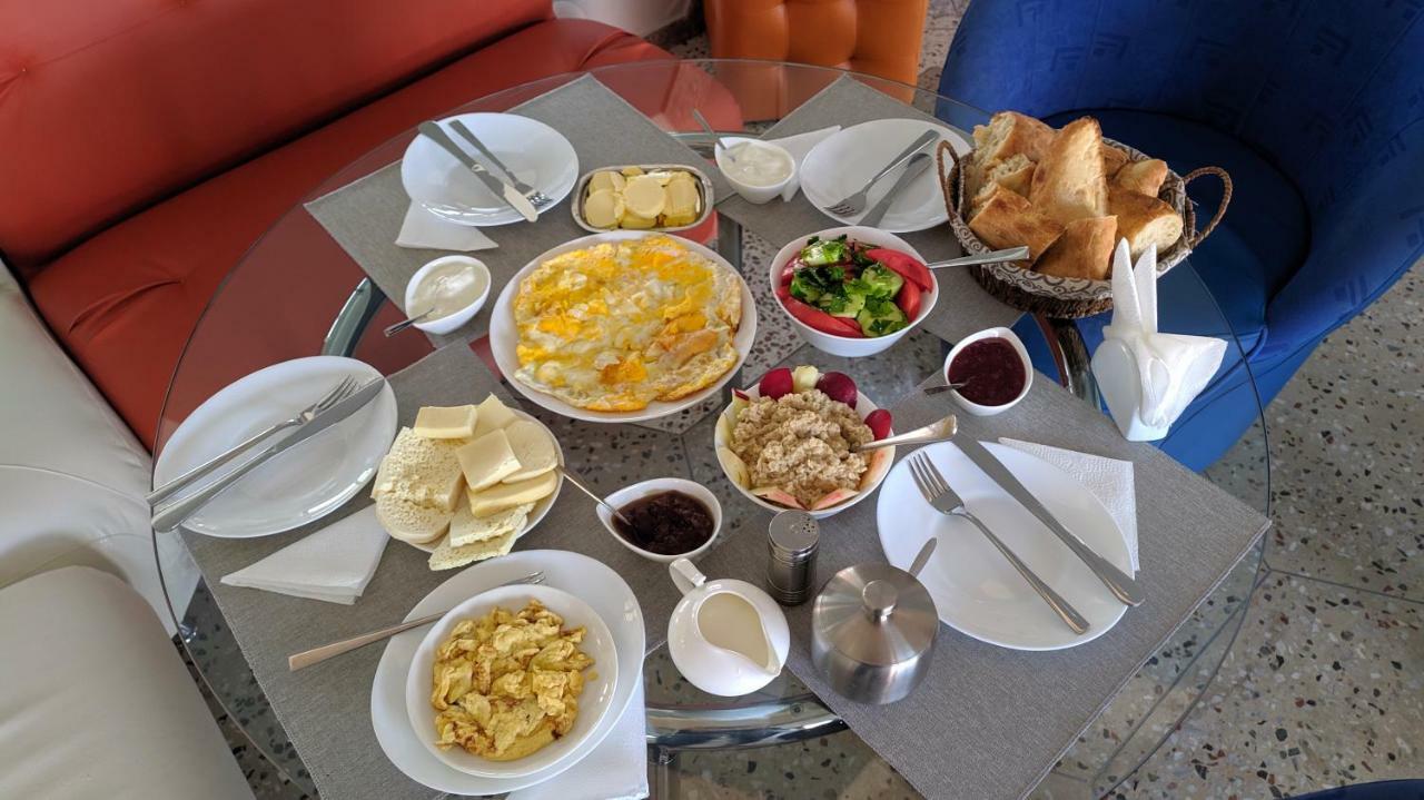 Vigor Hotel Sighnaghi Bagian luar foto